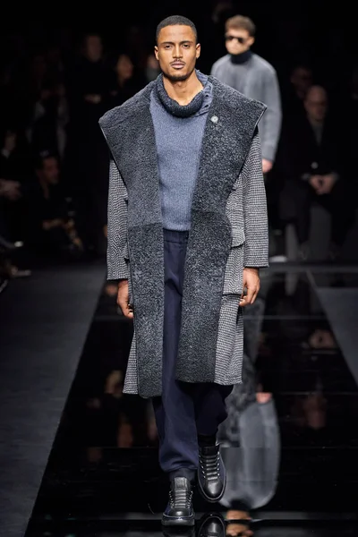 Look 54
